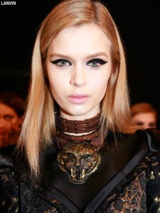 fall-2012-makeup-trends-graphic-black-cat-eyes-lanvin